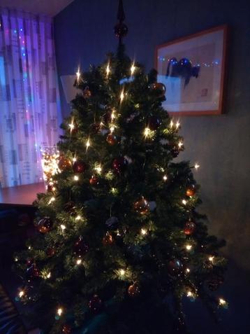 GRATIS - Kerstboom compleet 160cm - GRATIS beschikbaar voor biedingen
