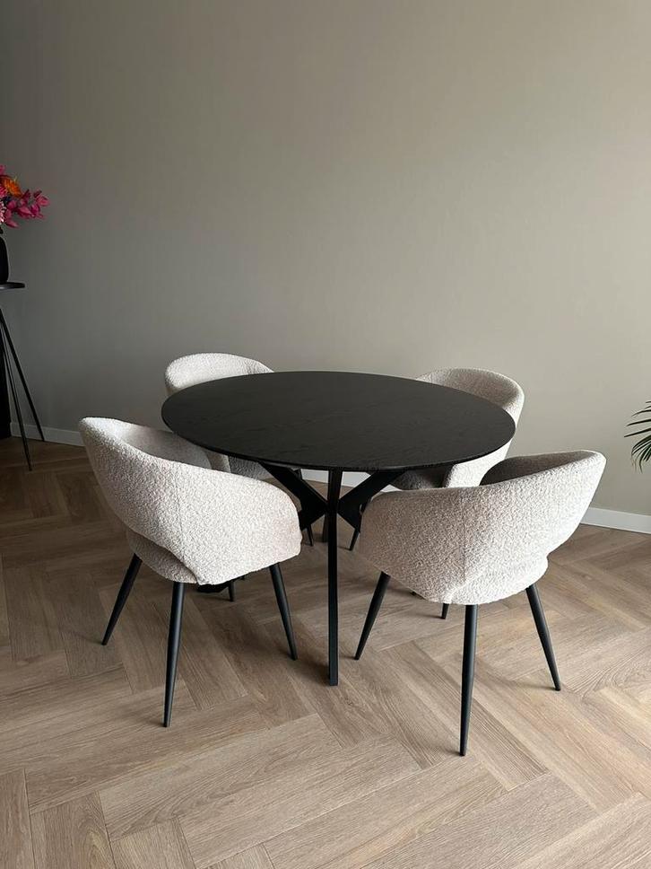 Ronde eettafel met 4 stoelen, Huis en Inrichting, Tafels | Eettafels, Zo goed als nieuw, 100 tot 150 cm, Vier personen, Rond, Ophalen