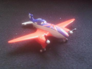 Disney Cars Planes      Bulldog het Vliegtuig beschikbaar voor biedingen
