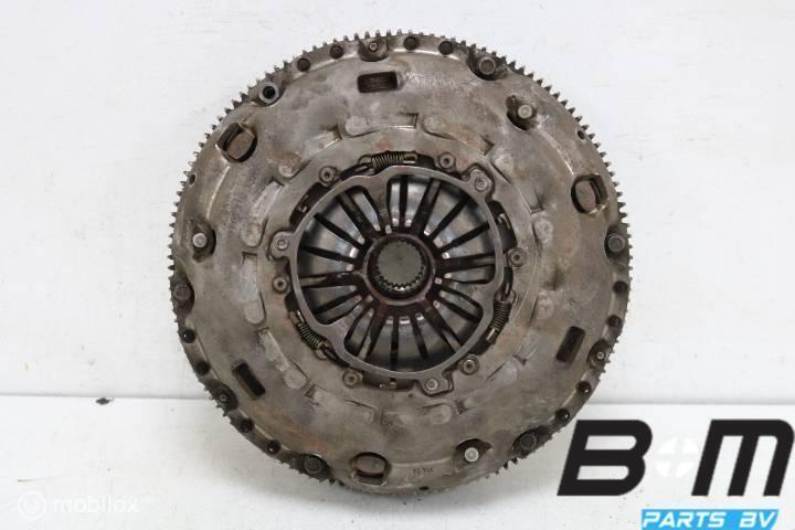 Dubbel massa vliegwiel VW Transporter T5 070105266, Auto-onderdelen, Remmen en Aandrijving, Gebruikt