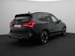 BMW iX3 High Executive | Parking Pack | Safety Pack | Shadow, Auto's, BMW, Automaat, Gebruikt, 750 kg, Zwart