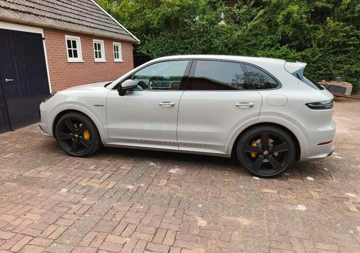 Porsche Cayenne E-hybrid 2023 ( porsche aproved nov. 2026 ), Auto's, Porsche, Bedrijf, Cayenne, Hybride Elektrisch/Benzine, Plug-in hybride