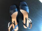 Nieuwe high heels Zara nachtblauw satijn, Kleding | Dames, Schoenen, Nieuw, Ophalen of Verzenden, Zara, Zwart
