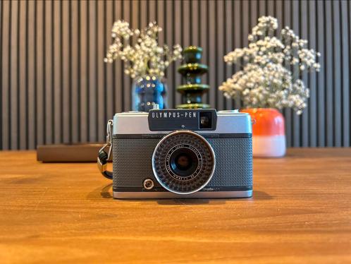 Olympus Pen EE-2 – Compact Half-Frame Film Camera (1968), Audio, Tv en Foto, Fotocamera's Analoog, Zo goed als nieuw, Compact