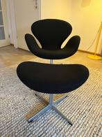 Vintage Arne Jacobsen Swan chair met voetenbank (jaren 60), Huis en Inrichting, Fauteuils, Ophalen, Minder dan 75 cm, Zo goed als nieuw