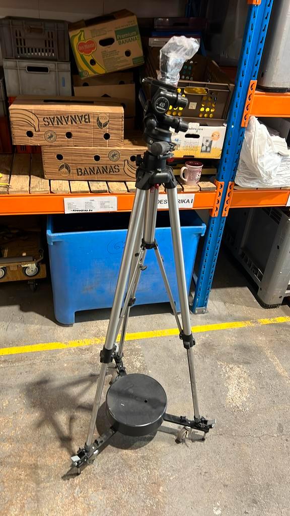 Manfrotto 058 statief met manfrotto 410, Audio, Tv en Foto, Optische apparatuur | Telescopen, Zo goed als nieuw, Ophalen
