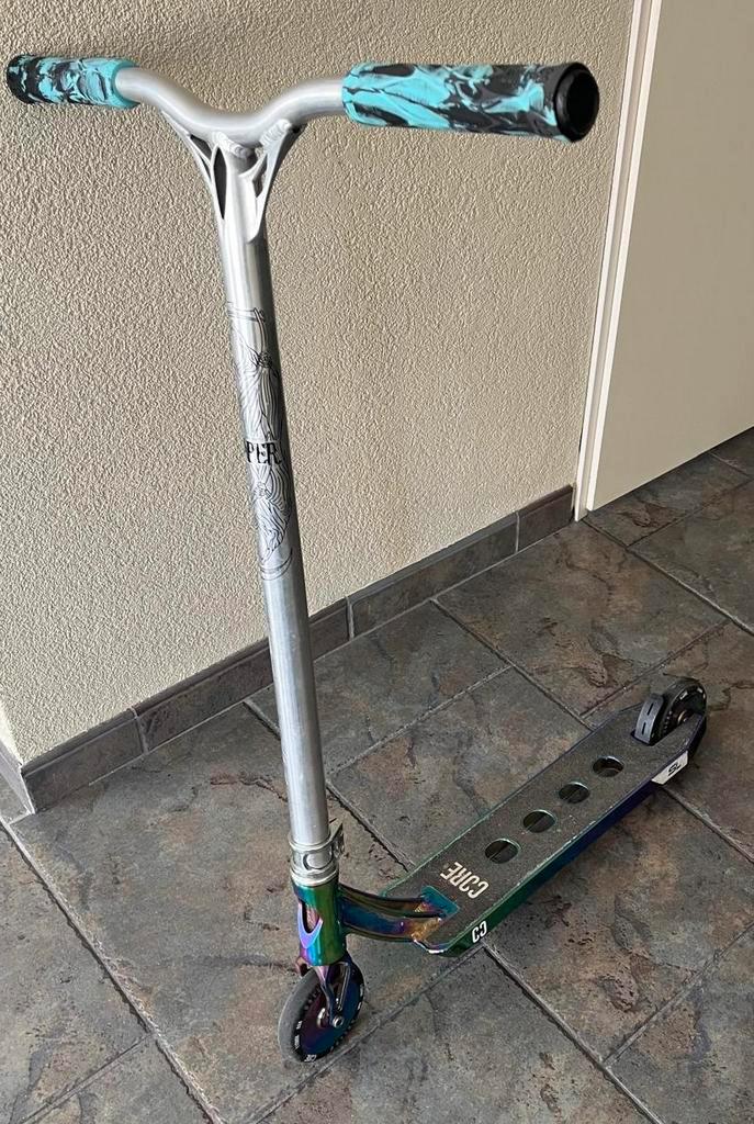 Neochrome stuntstep custom, Fietsen en Brommers, Steps, Zo goed als nieuw, Gewone step, Ophalen of Verzenden