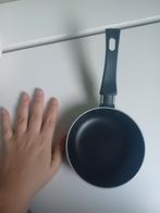Mini Koekenpan - Perfect voor kleine porties!, Gebruikt, Aluminium, Ophalen of Verzenden, Keramische plaat