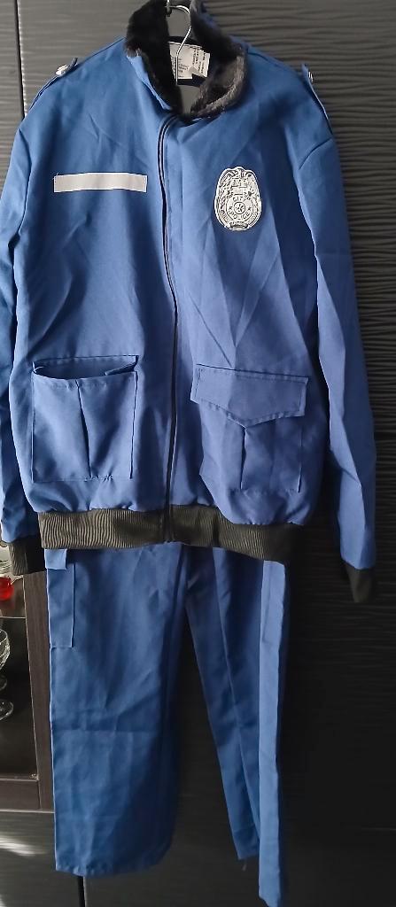 carnaval pak police met pet maat s, Kleding | Heren, Carnavalskleding en Feestkleding, Zo goed als nieuw, Kleding, Carnaval, Maat 46 (S) of kleiner