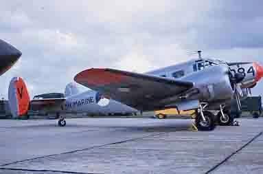 Vliegtuigen ex-Marine Luchtvaartdienst (MLD)., Verzamelen, Luchtvaart en Vliegtuigspotten, Zo goed als nieuw, Kaart, Foto of Prent