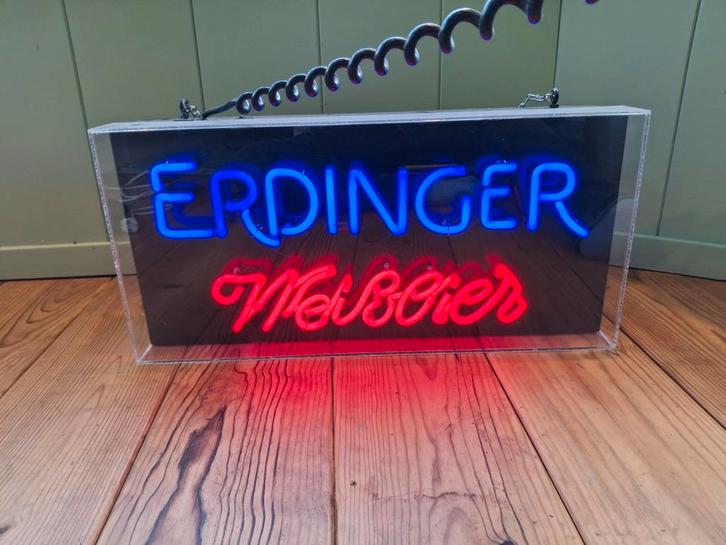 Erdinger Weißbier Neon Lichtbak, Verzamelen, Biermerken, Ophalen of Verzenden