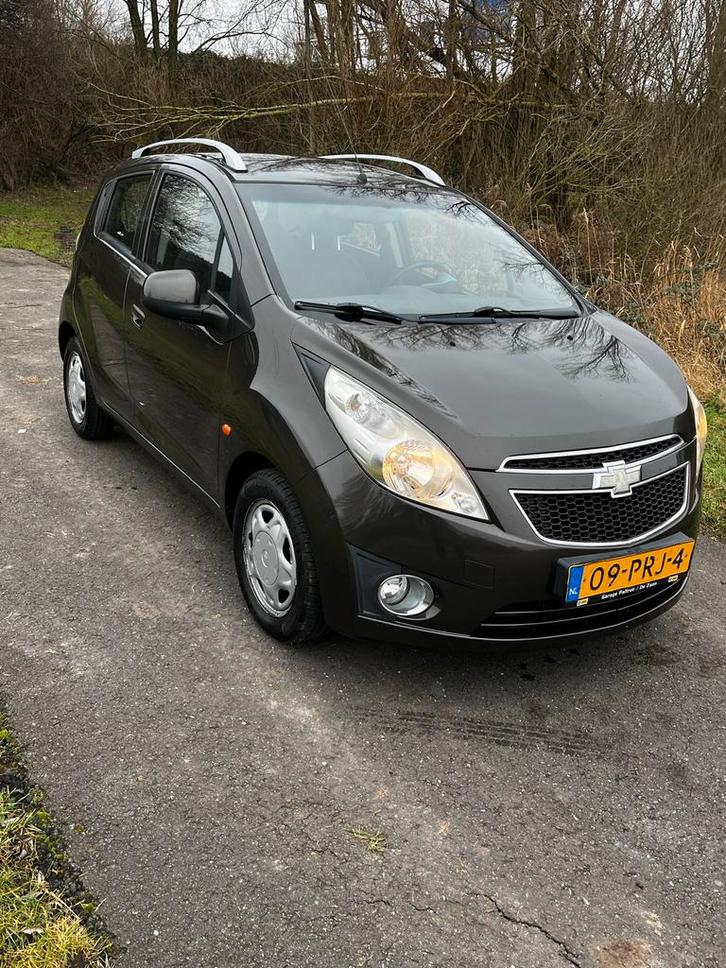 Chevrolet Spark 1.0 Bifuel 2011 Bruin airco handgeschakeld, Auto's, Chevrolet, Particulier, Spark, Airbags, Airconditioning, Centrale vergrendeling