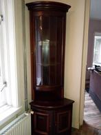 mooie koloniale hoek vitrinekast met verlichting, Ophalen, Gebruikt, 50 tot 100 cm, Glas