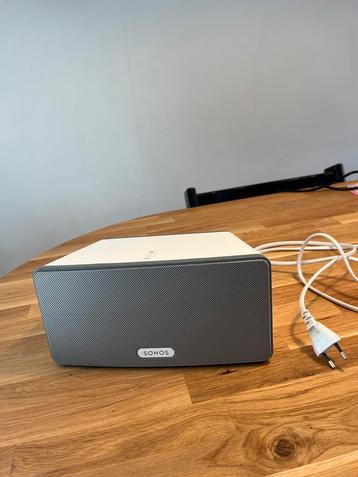 Sonos Play:3 - Witte Speaker beschikbaar voor biedingen