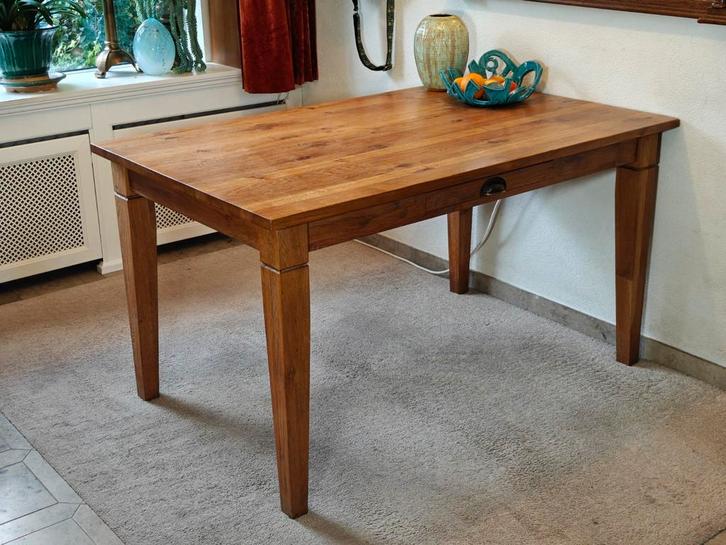 Eettafel eiken. 140 x 90. Diepe lade met messing greep, Huis en Inrichting, Tafels | Eettafels, Zo goed als nieuw, 50 tot 100 cm