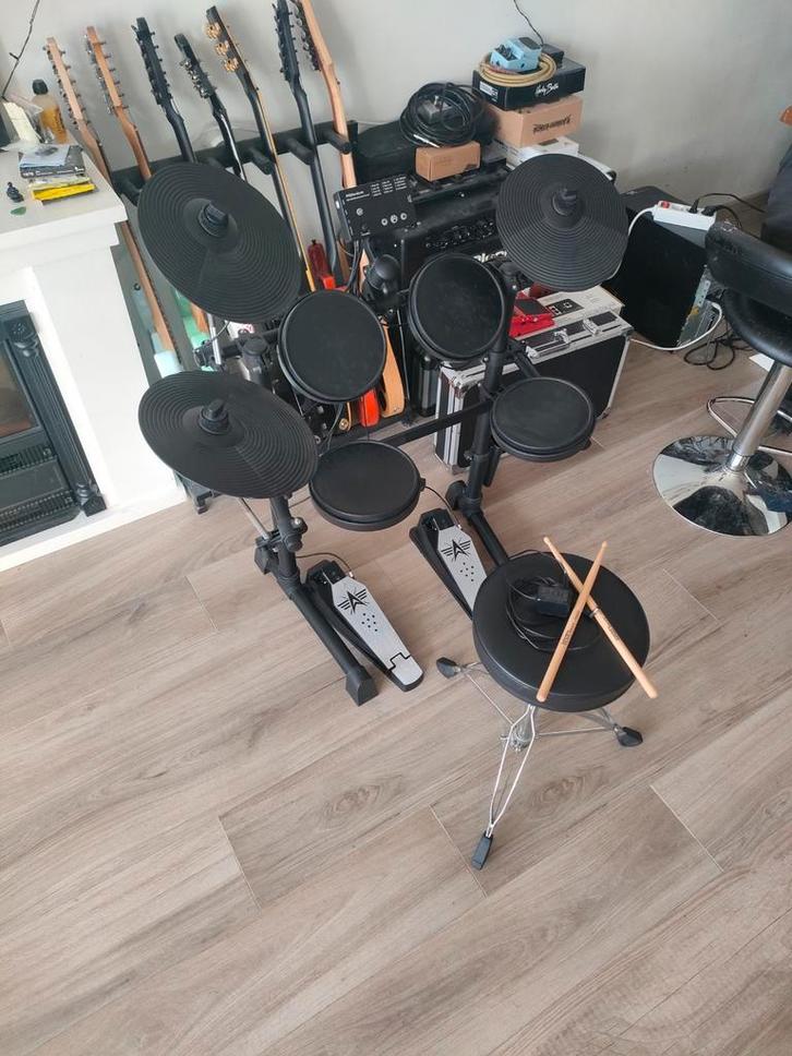 Compleet elektrisch drumstel electronisch drumstel, Muziek en Instrumenten, Drumstellen en Slagwerk, Gebruikt, Overige merken