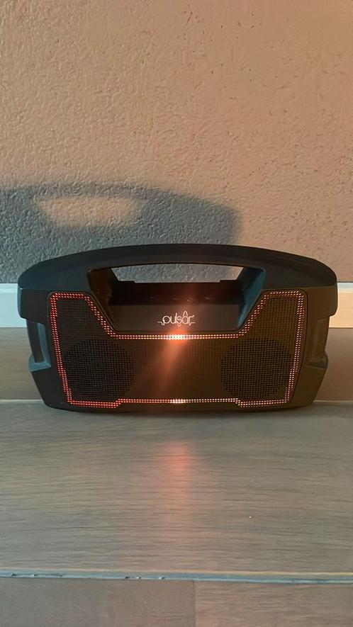 Pulsar Bluetooth muziek box, Audio, Tv en Foto, Radio's, Zo goed als nieuw, Radio, Ophalen