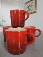 4 Le Creuset Mokken Cerise 350 ml., Ophalen of Verzenden, Zo goed als nieuw, Overige stijlen, Kop(pen) en/of Schotel(s)