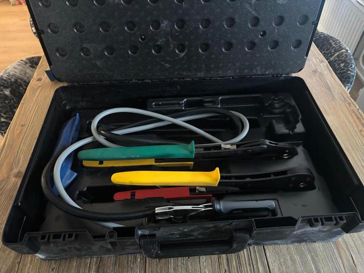 VIEGA SMARTPRESS Gereedschapsset 16+20 mm inclusief tang, Doe-het-zelf en Verbouw, Gereedschap | Handgereedschap, Zo goed als nieuw