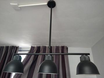 Plafondlamp QAZQA met 3 kelken met gloeilampen erbij 