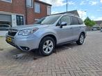Subaru Forester 2015 grijs kenteken veel opties, Auto's, Zwart, 4 cilinders, 2000 kg, Stoelverwarming
