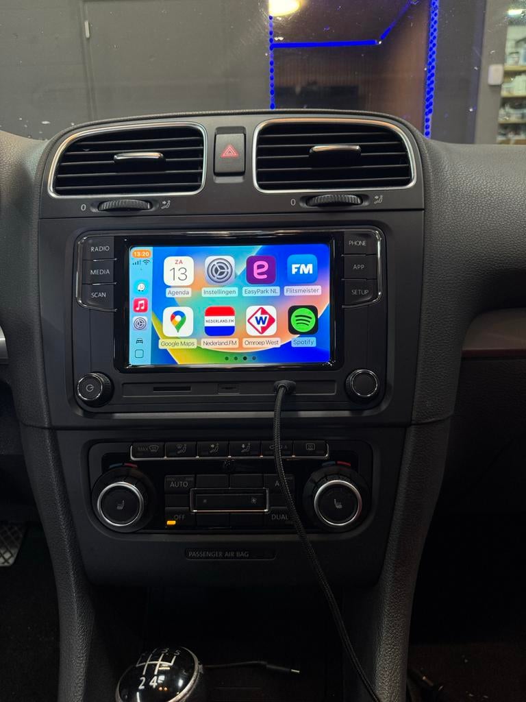 RCD360 CarPlay Radio voor VW - Upgrade je auto!, Auto diversen, Autoradio's, Ophalen of Verzenden, Zo goed als nieuw