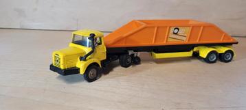 Corgi Major Toys Berliet truck beschikbaar voor biedingen