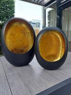 2 zwarte windlichten met gouden binnenkant, Huis en Inrichting, Woonaccessoires | Kandelaars en Kaarsen, Ophalen