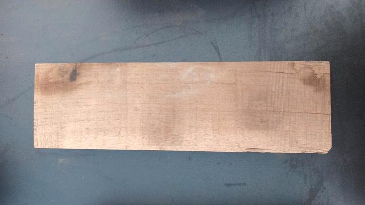 Walnoot blok nr 002. Circa 9 x 5 x 300 +, Hobby en Vrije tijd, Knutselen, Gereedschap of Toebehoren, Ophalen of Verzenden