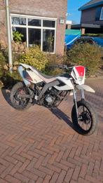 Schakelbrommer 200cc, Fietsen en Brommers, Brommers | Derbi, Ophalen, Zo goed als nieuw