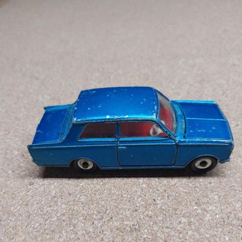 Dinky Toys Vauxhall Viva type nr 136, Hobby en Vrije tijd, Modelauto's | 1:43, Gebruikt, Auto, Dinky Toys, Ophalen