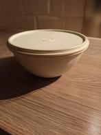 Tupperware Wonderkom 2,4 l - creme, Ophalen of Verzenden, Zo goed als nieuw, Bak of Kom