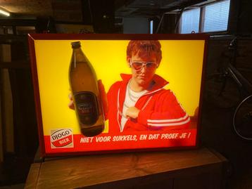 Djogo bier reclameverlichting beschikbaar voor biedingen