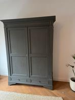 Prachtige klassieke kast in groen/grijs, Huis en Inrichting, Ophalen, 200 cm of meer, 150 tot 200 cm, Zo goed als nieuw