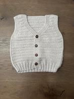 Hand gebreide lichtgrijze baby vest zonder mouwen -Dogabambi, Kinderen en Baby's, Babykleding | Maat 74, Dogabambi, Nieuw, Ophalen of Verzenden