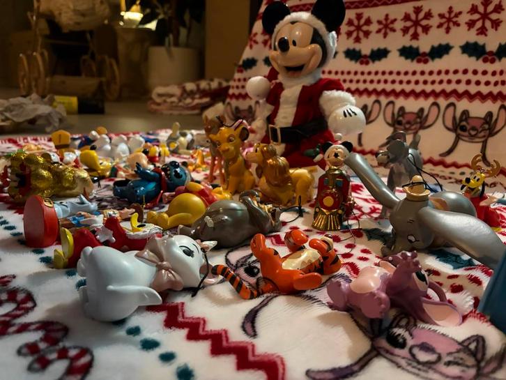 Disney Kerst Ornamenten Set - Compleet!, Verzamelen, Dierenverzamelingen, Zo goed als nieuw, Beeldje of Figuurtje, Overige soorten