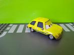 Disney Cars - Fred Fisbowksi AMC Pacer [geel] 1/55, Ophalen of Verzenden, Gebruikt