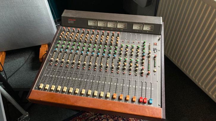 Tascam M-312 Mengpaneel - Gebruikt, VU LED's defect, Muziek en Instrumenten, Mengpanelen, Gebruikt, 5 tot 10 kanalen, Microfooningang