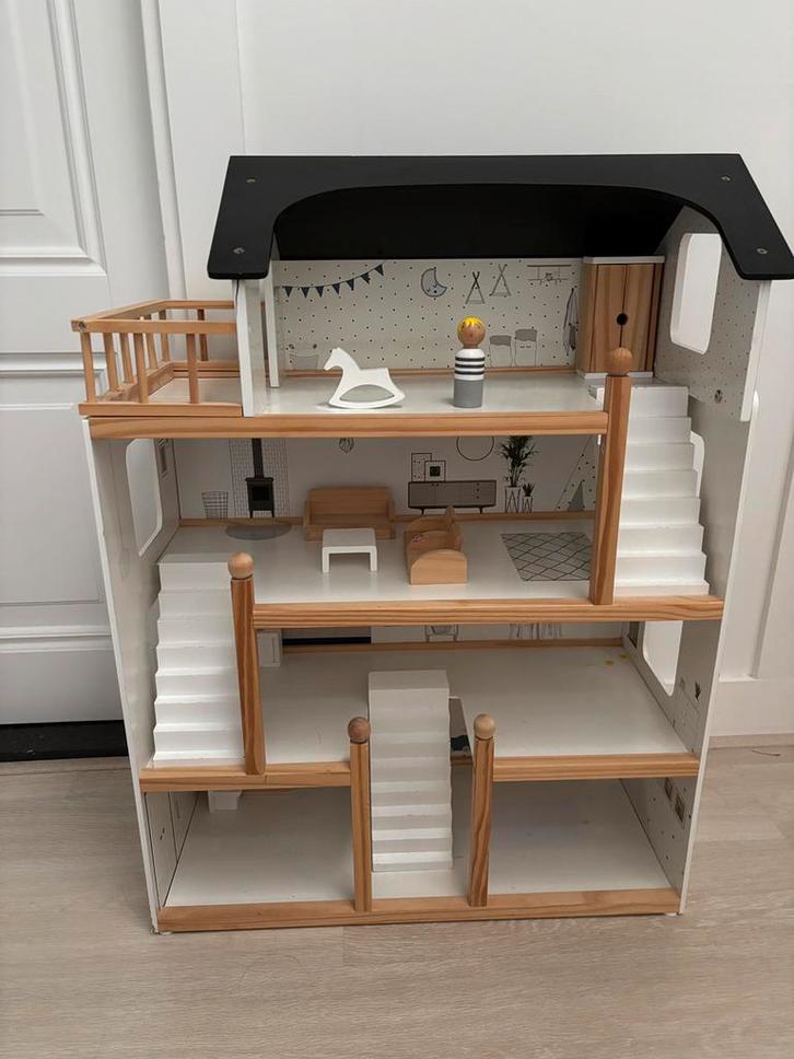 Petite Amelie poppenhuis, Kinderen en Baby's, Speelgoed | Poppenhuizen, Gebruikt, Poppenhuis, Ophalen