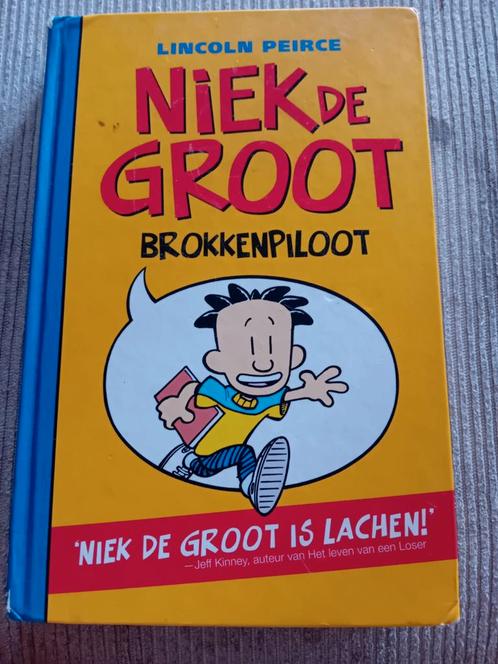 Lincoln Peirce - Brokkenpiloot, Boeken, Kinderboeken | Jeugd | 10 tot 12 jaar, Zo goed als nieuw, Ophalen
