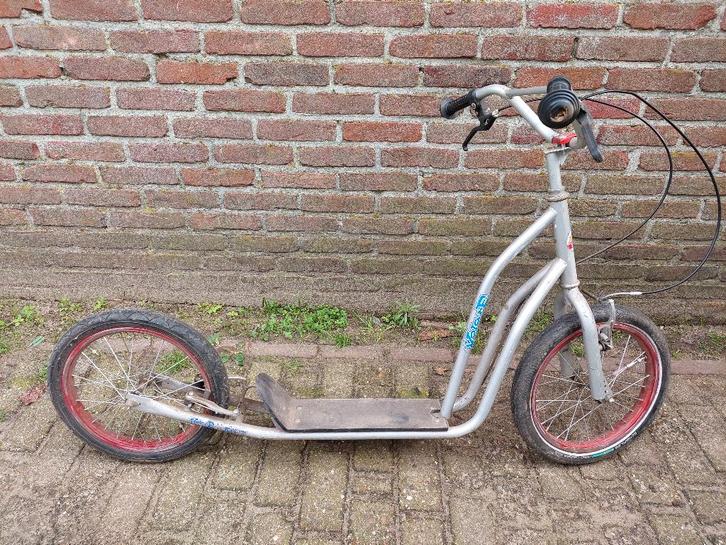 Kinderstep met luchtbanden, Volare, Fietsen en Brommers, Steps, Gebruikt, Gewone step, Ophalen