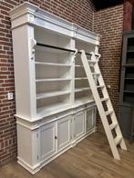 Boekenkast met Ladder - wit - landelijk, Ophalen, Met deur(en), 200 cm of meer, Zo goed als nieuw