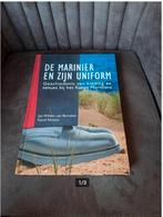De marinier en zijn uniform Jan Willem van Borselen, Boeken, Oorlog en Militair, Ophalen of Verzenden, Tweede Wereldoorlog, Zo goed als nieuw