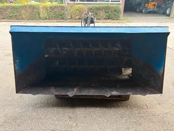 Ap VDC 2000 ZU  voerdoseer container beschikbaar voor biedingen