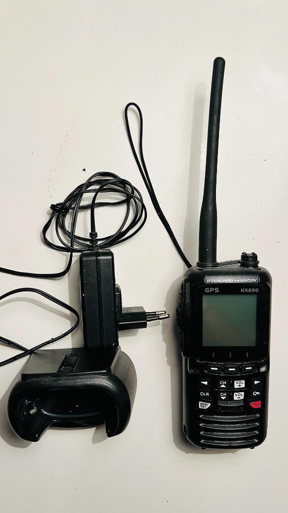 Standard Horizon HX-890ENB, Watersport en Boten, Navigatiemiddelen en Scheepselektronica, Zo goed als nieuw, Communicatie, Ophalen of Verzenden