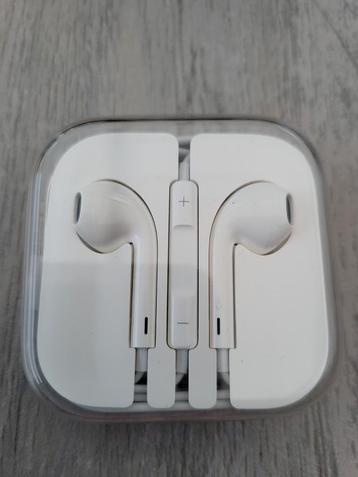 Apple Earpods Nieuw beschikbaar voor biedingen