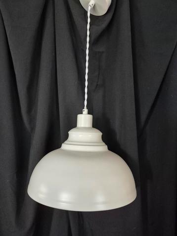 8x hanglamp takis grijs wit  (ook 5x in beige taupe) beschikbaar voor biedingen
