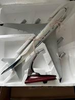 Garuda Indonesia Vliegtuigmodel B747, Verzamelen, Luchtvaart en Vliegtuigspotten, Ophalen of Verzenden, Nieuw, Schaalmodel