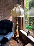 Bijzondere grote staande lamp zwaar eiken., Huis en Inrichting, Lampen | Vloerlampen, Ophalen, Gebruikt, Hout, 150 tot 200 cm