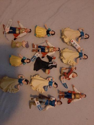 13 x Disney Sneeuwwitje figuurtjes  beschikbaar voor biedingen